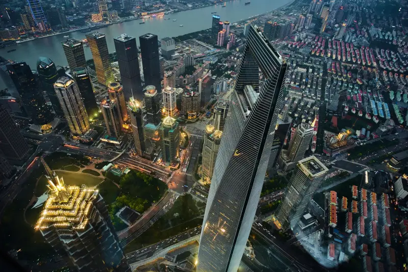 办公空间卷帘与遮光布选型指南及设计要点